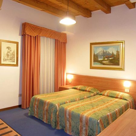 Hotel Da Bepi Лидо-ди-Езоло Экстерьер фото
